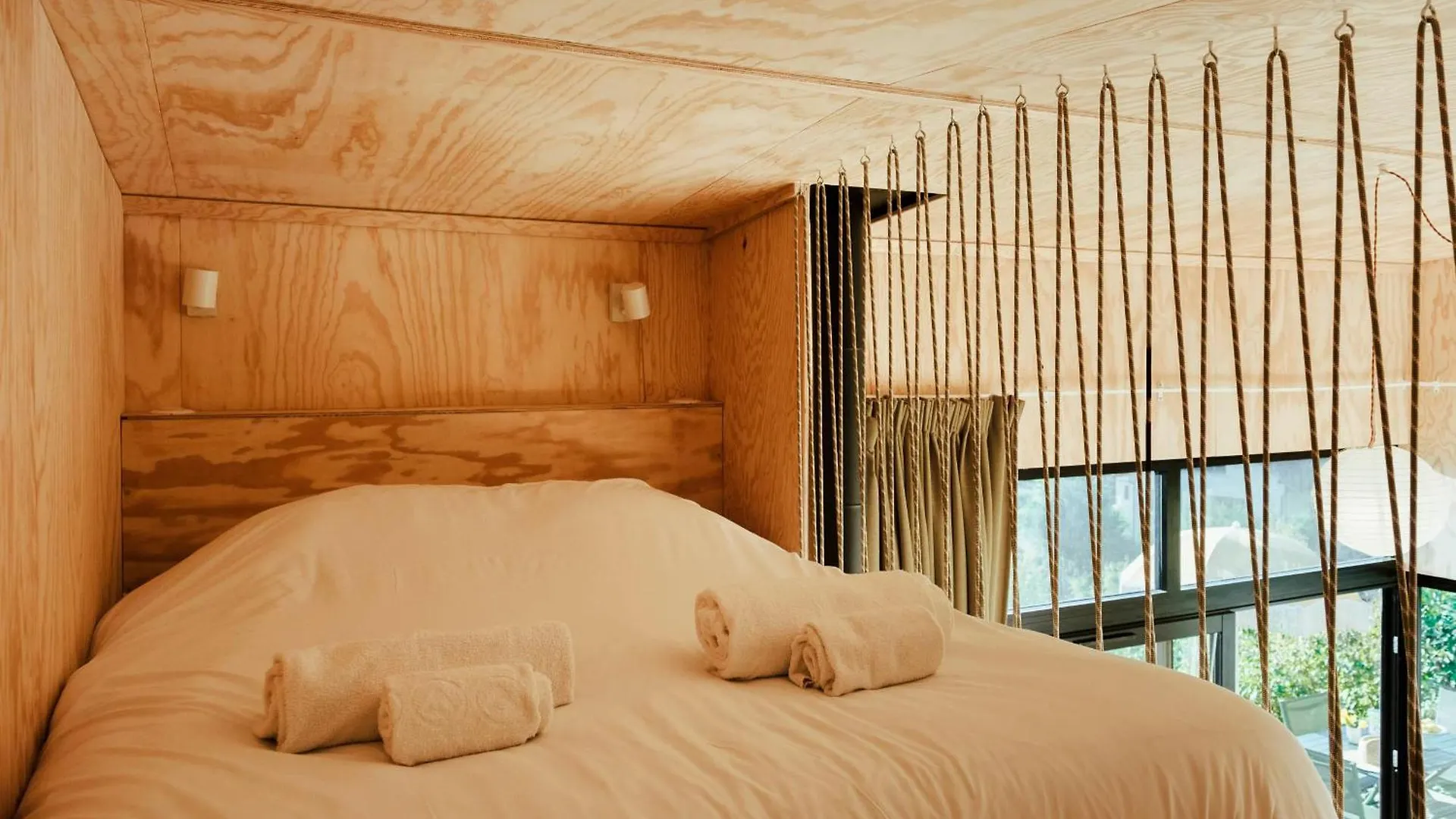Ecolodge Acme Jacuzzi Vue Lac Angon France