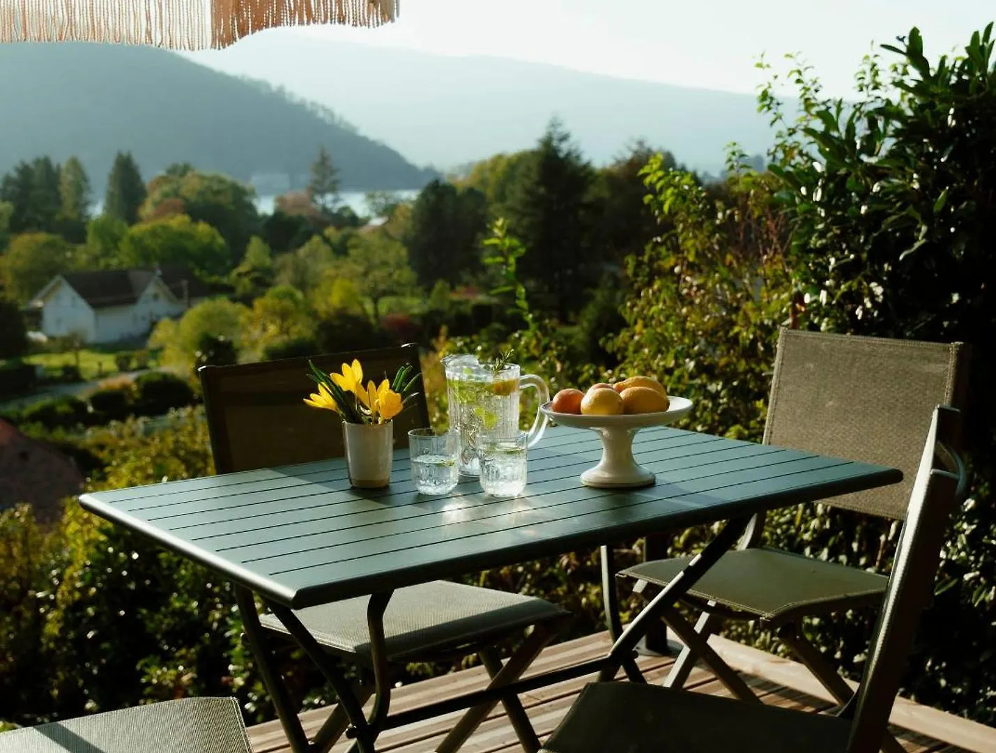 Apartment Ecolodge Acme Jacuzzi Vue Lac Angon France